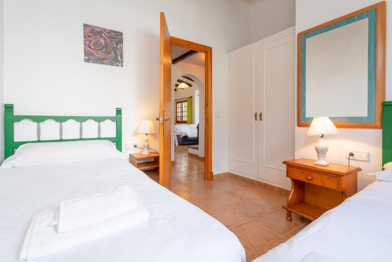 Villa Ca Nostra Cala En Porter  外观 照片